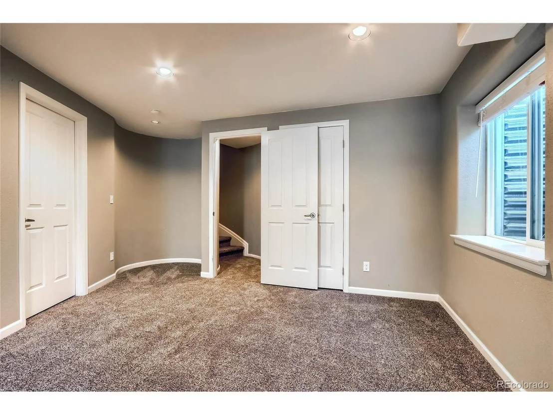 Photo of 5289 Windflower Ln