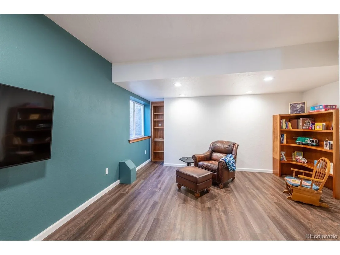 Photo of 2701 Falcon Dr