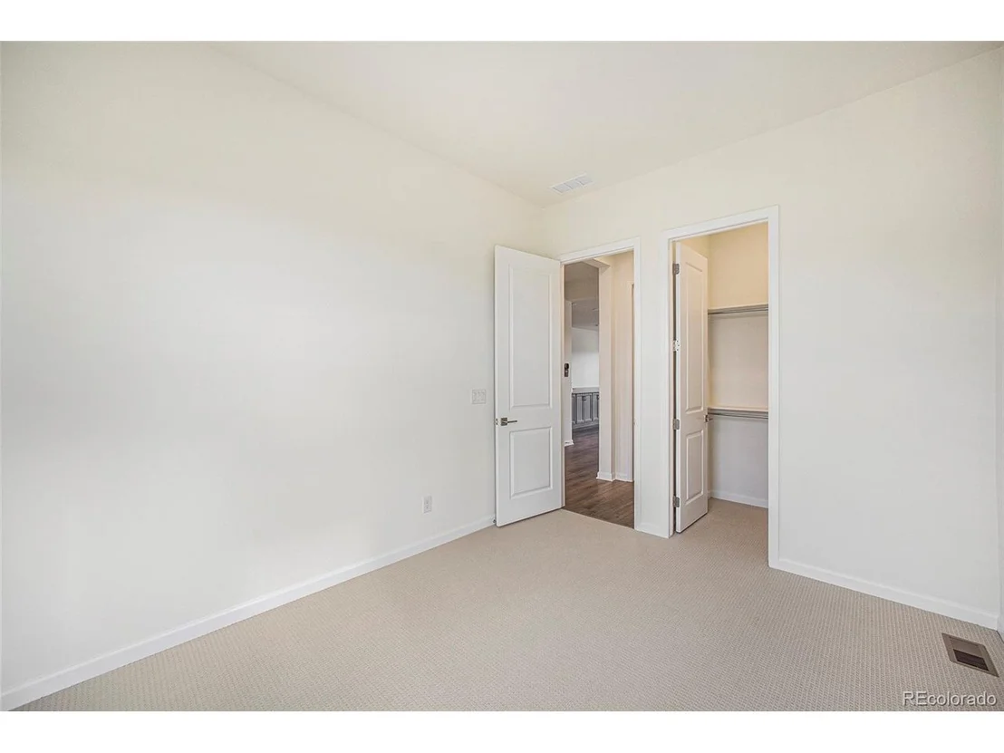 Photo of 671 Scrubjay Cir