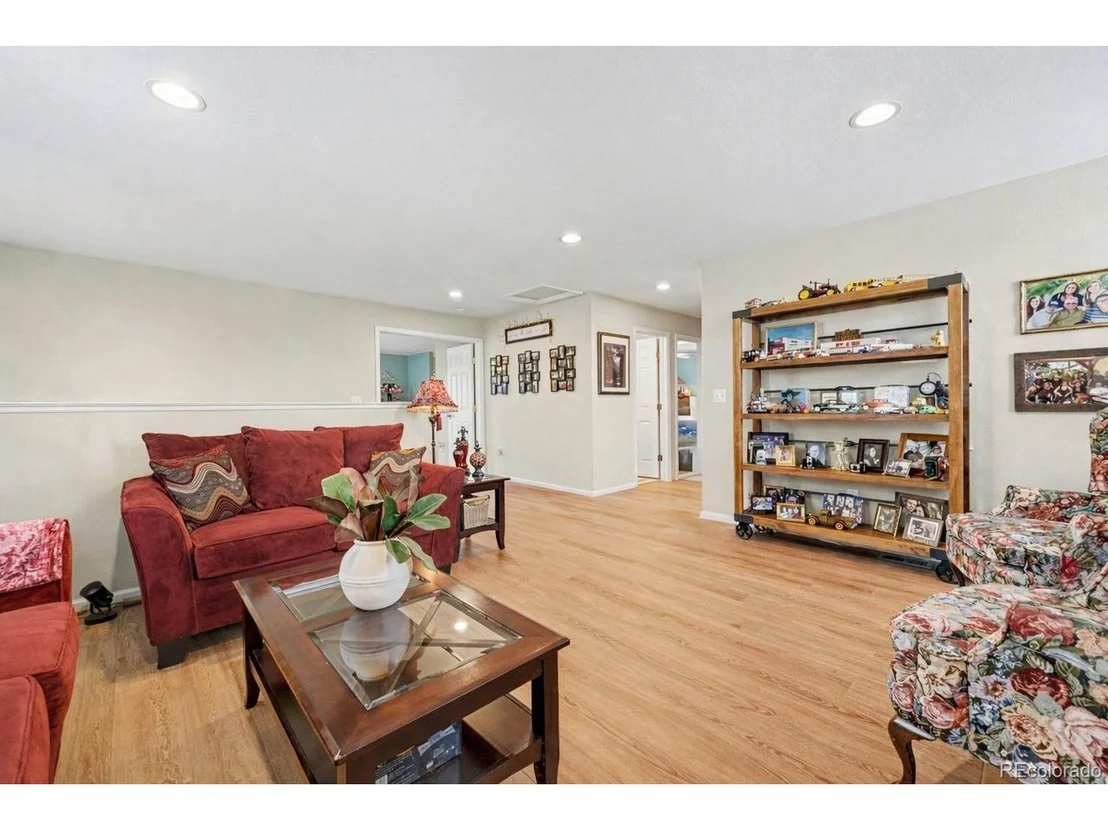Photo of 4768 Spinning Wheel Dr