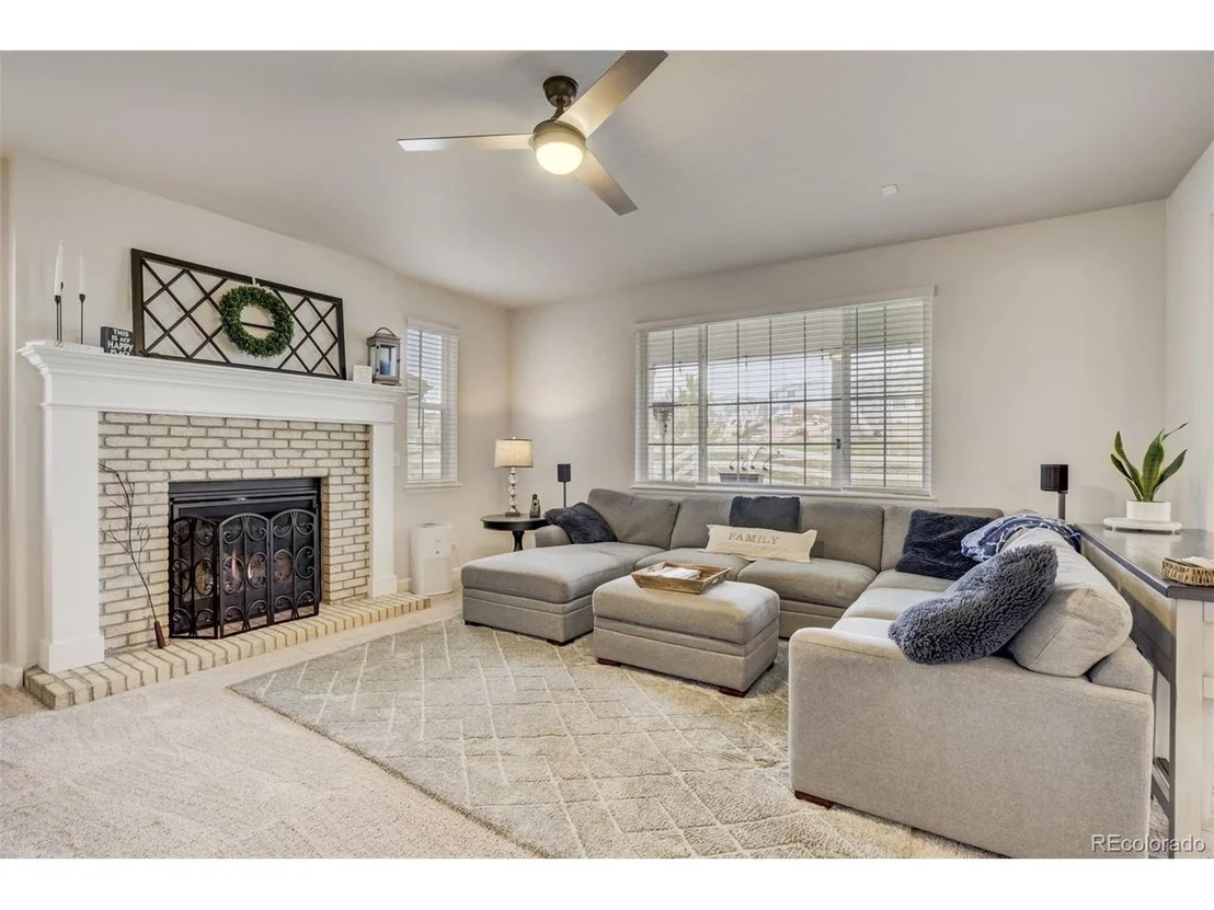 Photo of 5059 Ditmars Ln