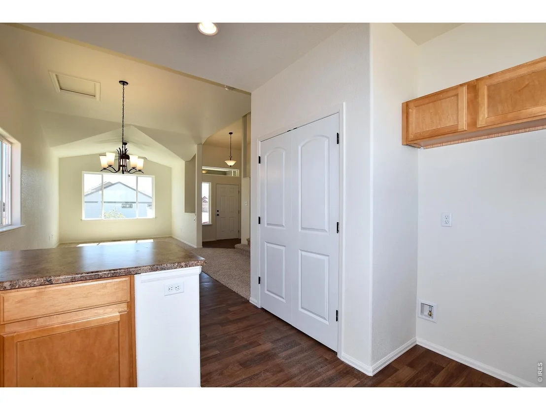 Photo of 2411 Juno Ln