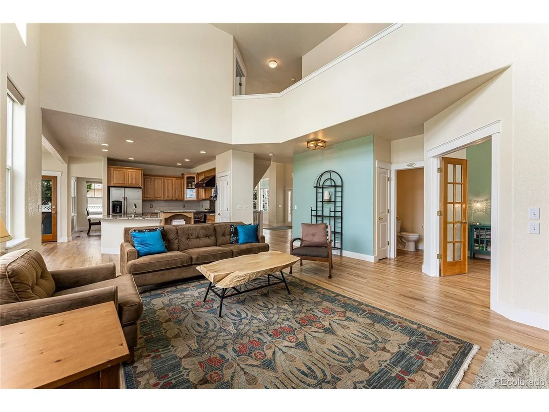 Photo of 3956 Da Vinci Dr