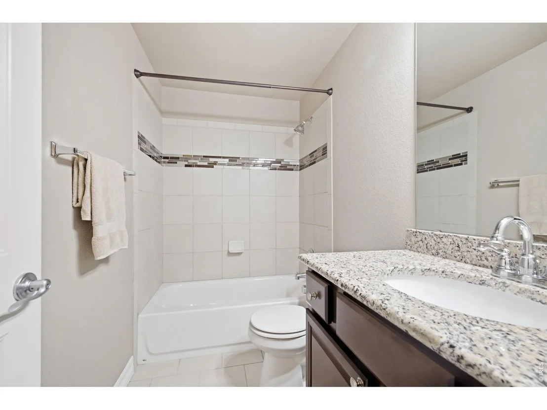 Photo of 1270 Baker Pass St