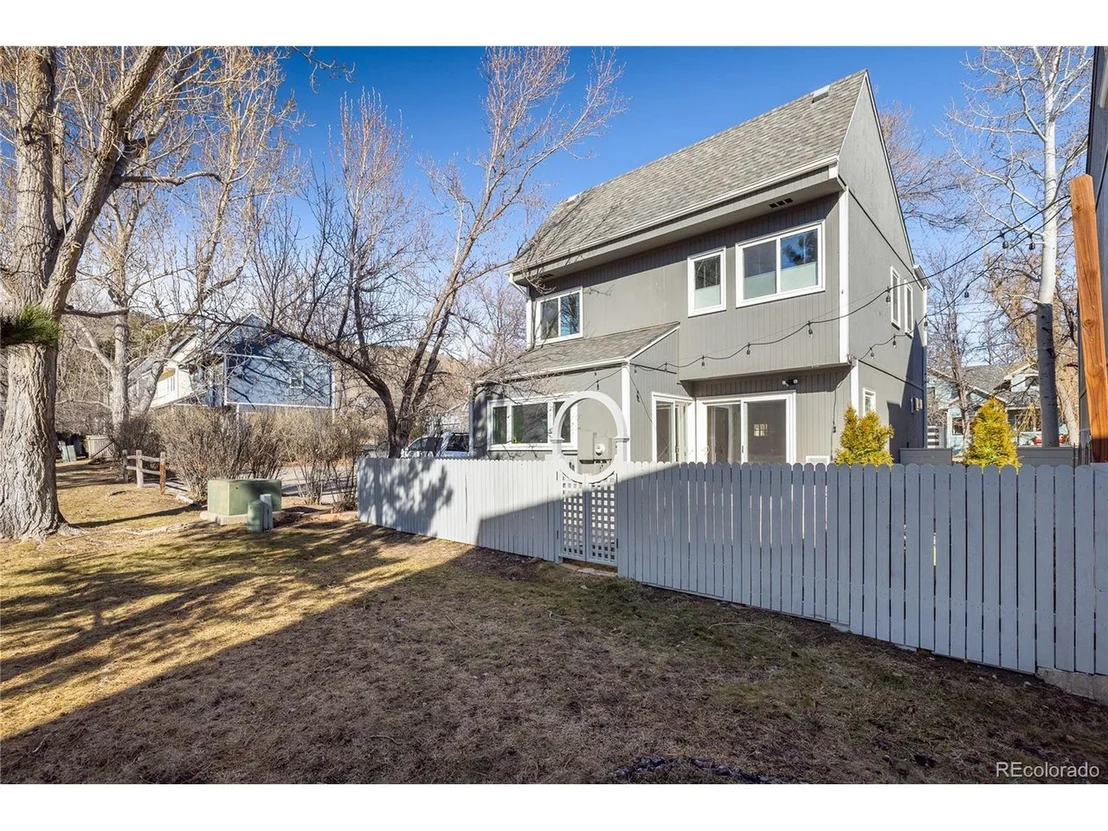 Photo of 780 Utica Ave
