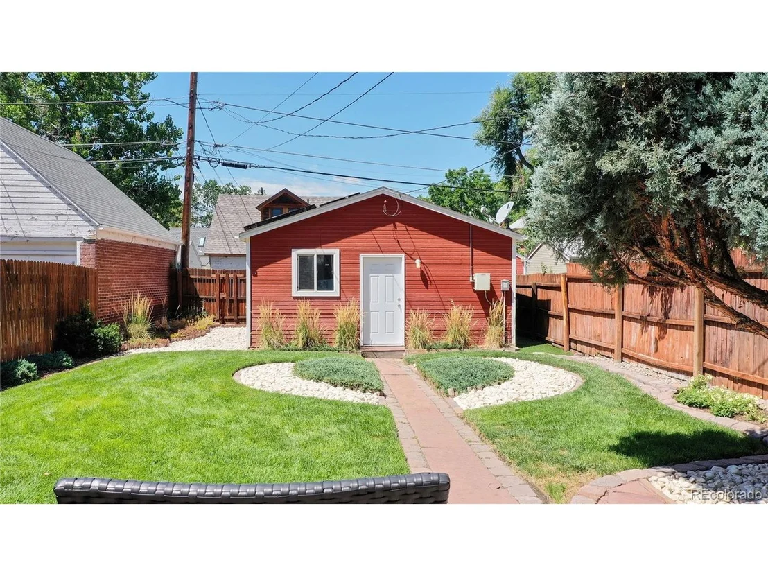Photo of 229 Bannock St