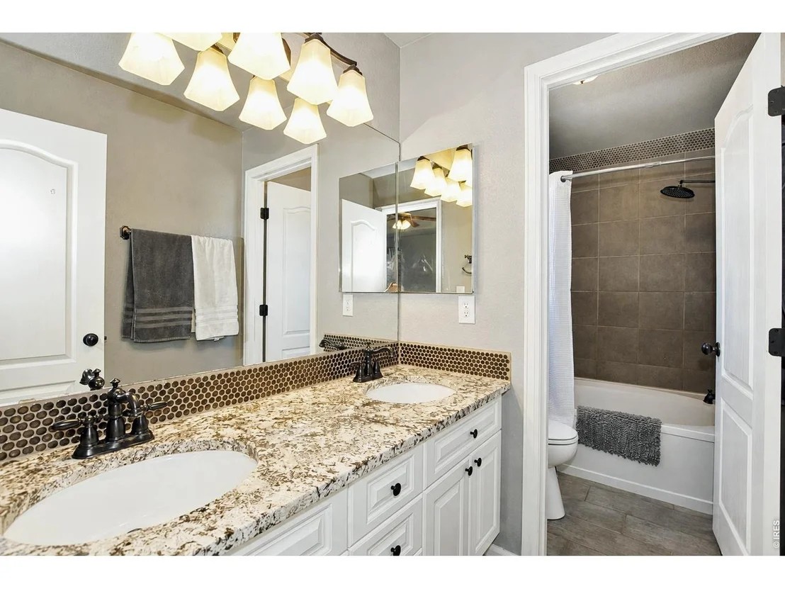 Photo of 1414 Canal Dr