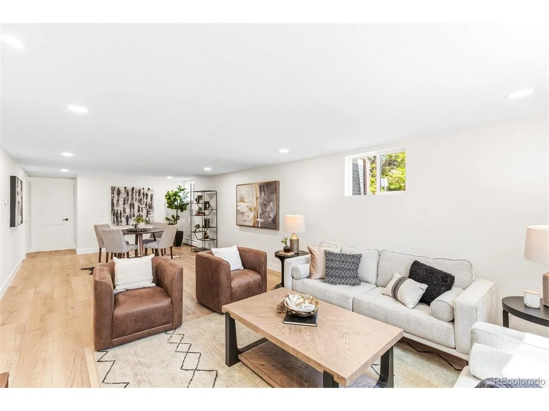 Photo of 3100 W Denver Pl