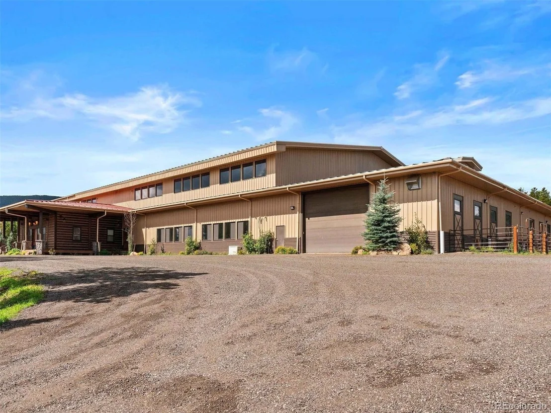Photo of 9141 Mountain Ranch Rd