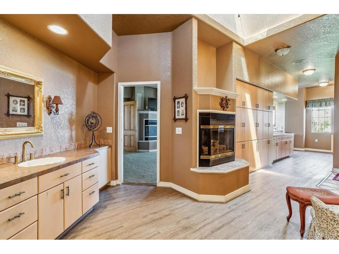 Photo of 9983 Heather Dr