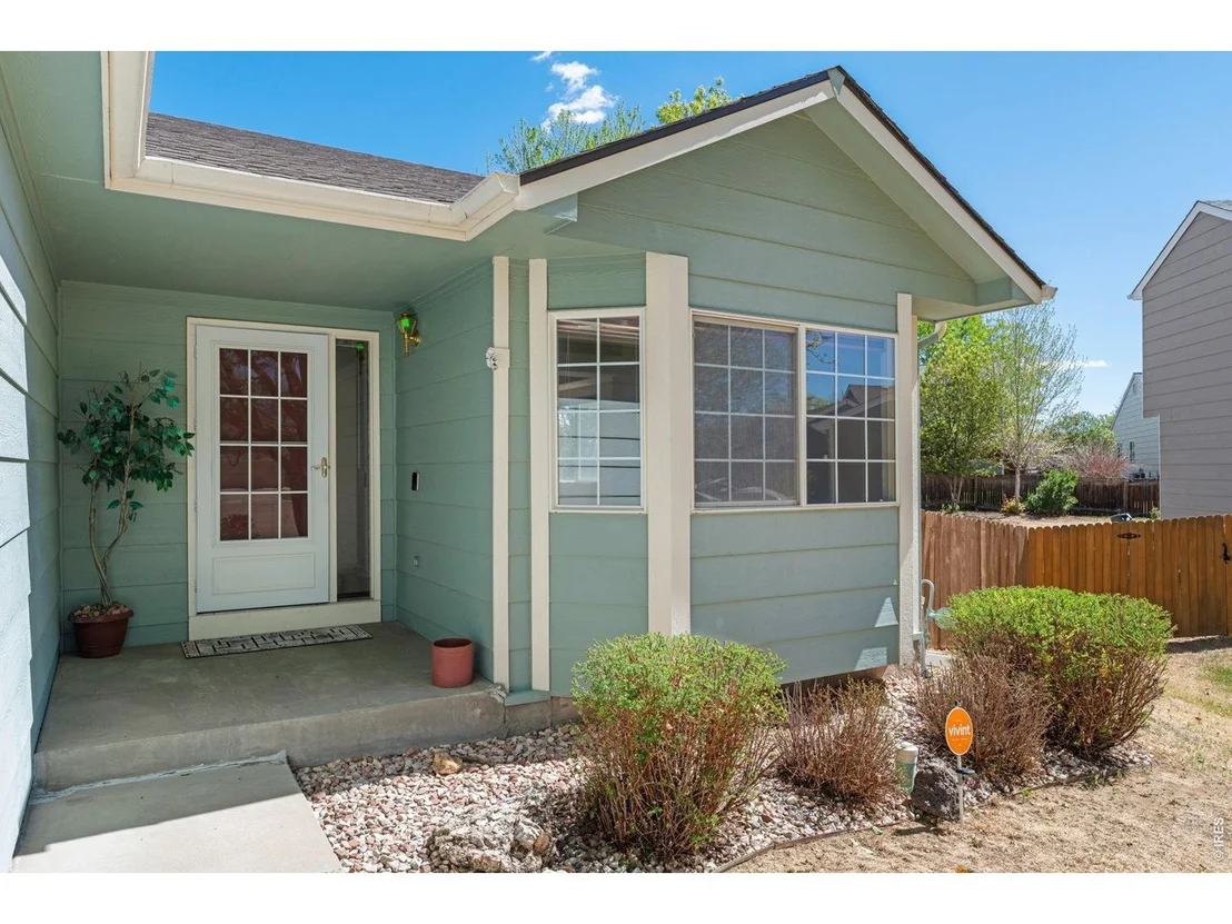 Photo of 2244 Santa Fe Dr