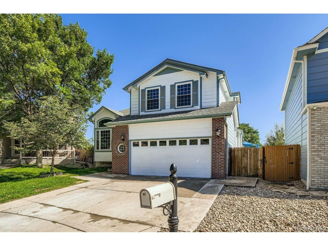Photo of 5575 E 130th Dr