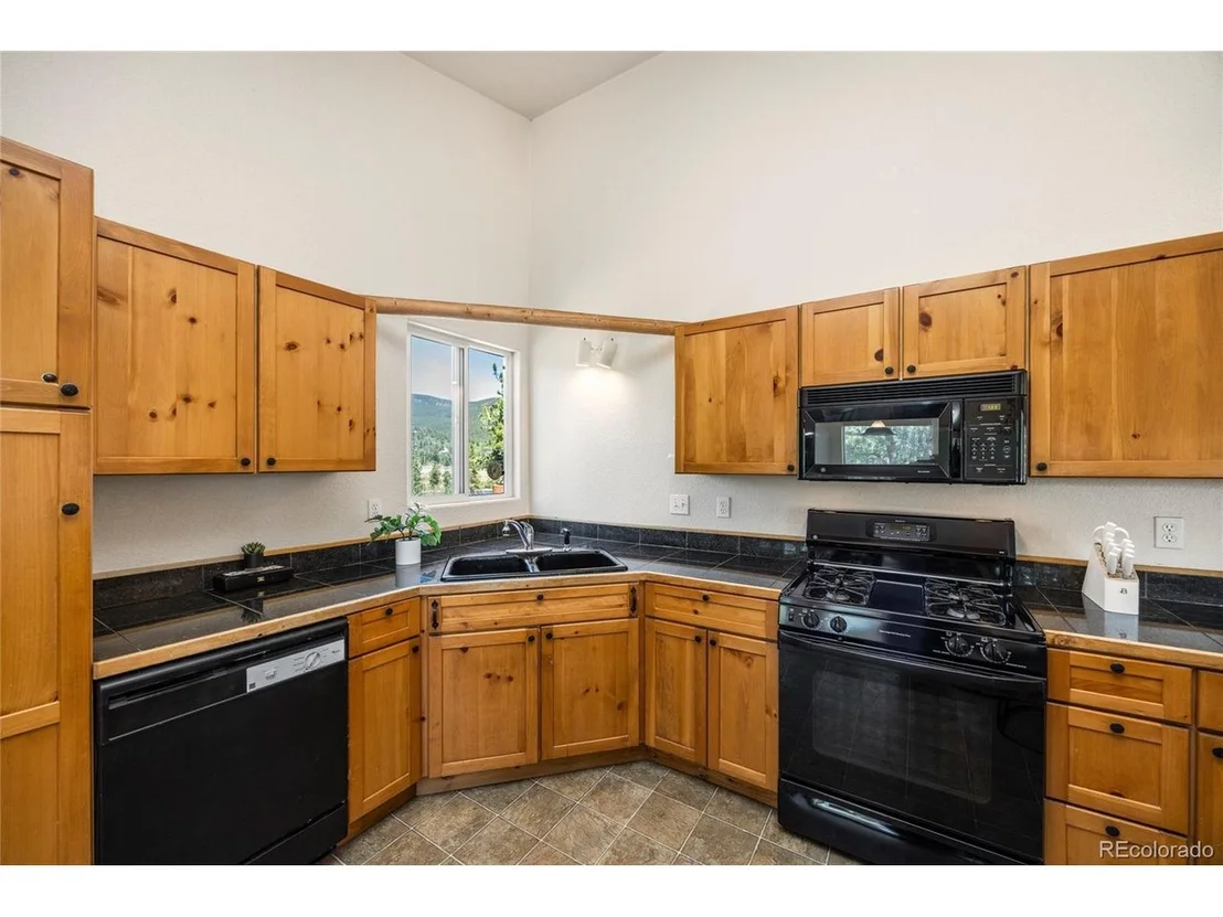 Photo of 67 Aspen Ln