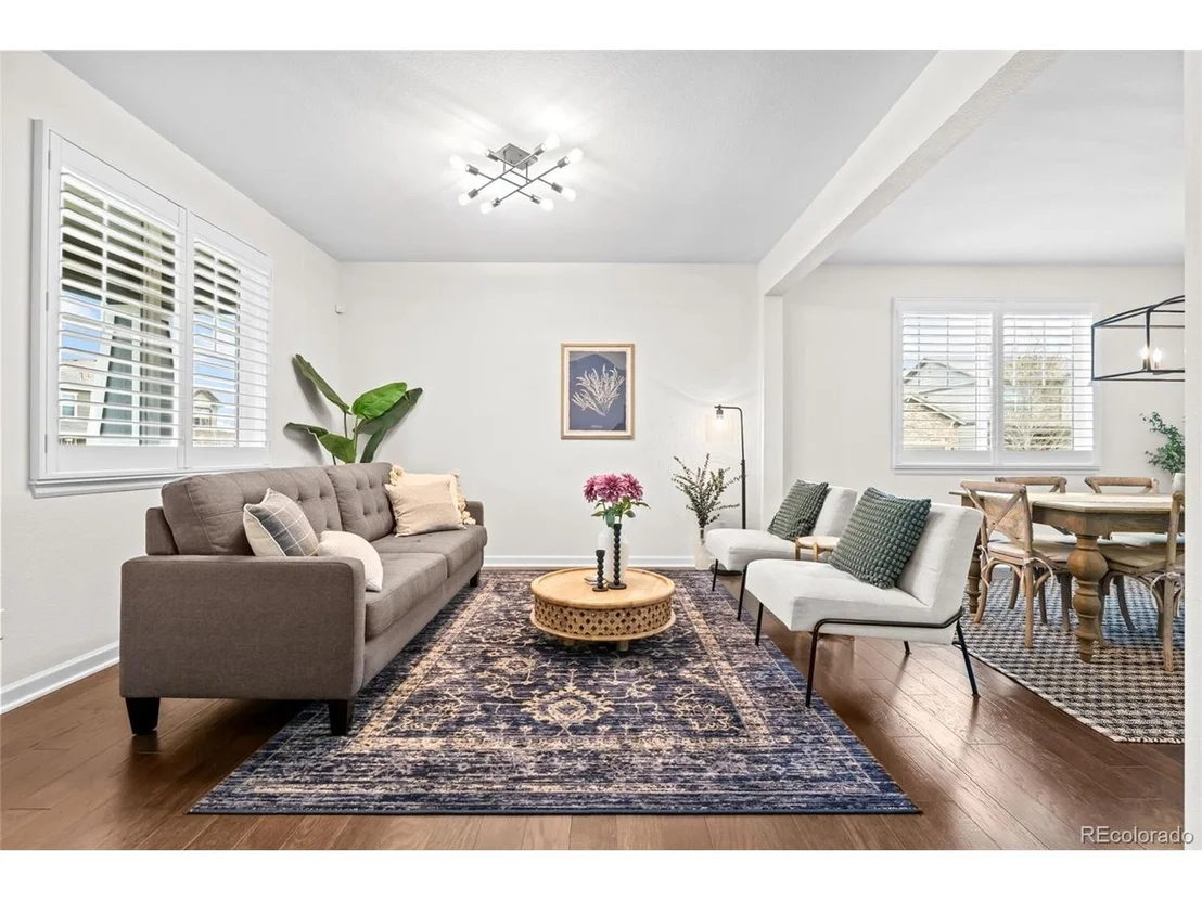 Photo of 10680 Worthington Cir