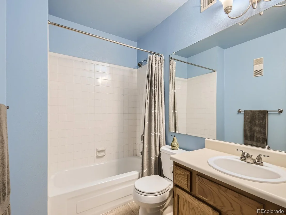 Photo of Unit 207 at 211 Wright St