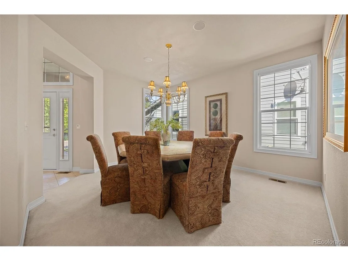 Photo of 375 Winterthur Way