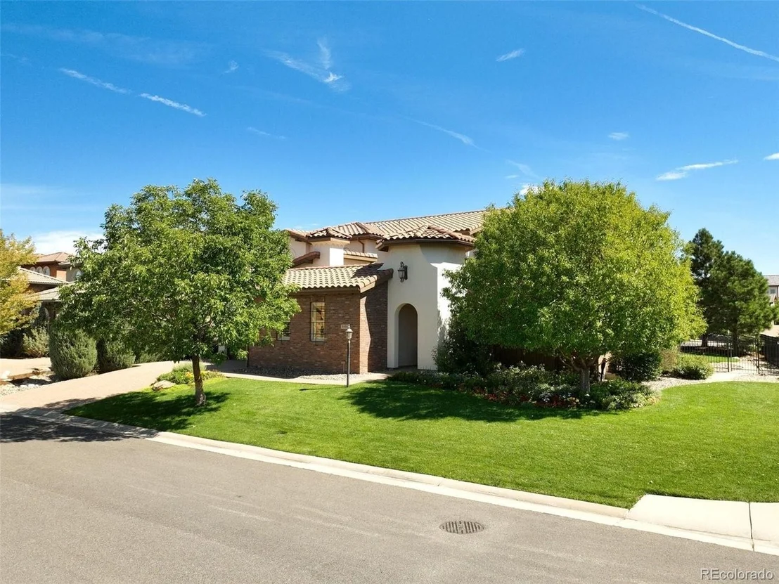 Photo of 9496 Winding Hill Way