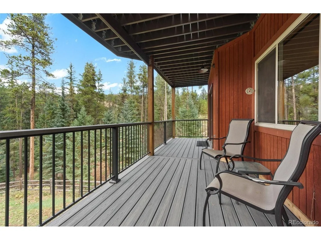 Photo of 7565 Brook Forest Ln