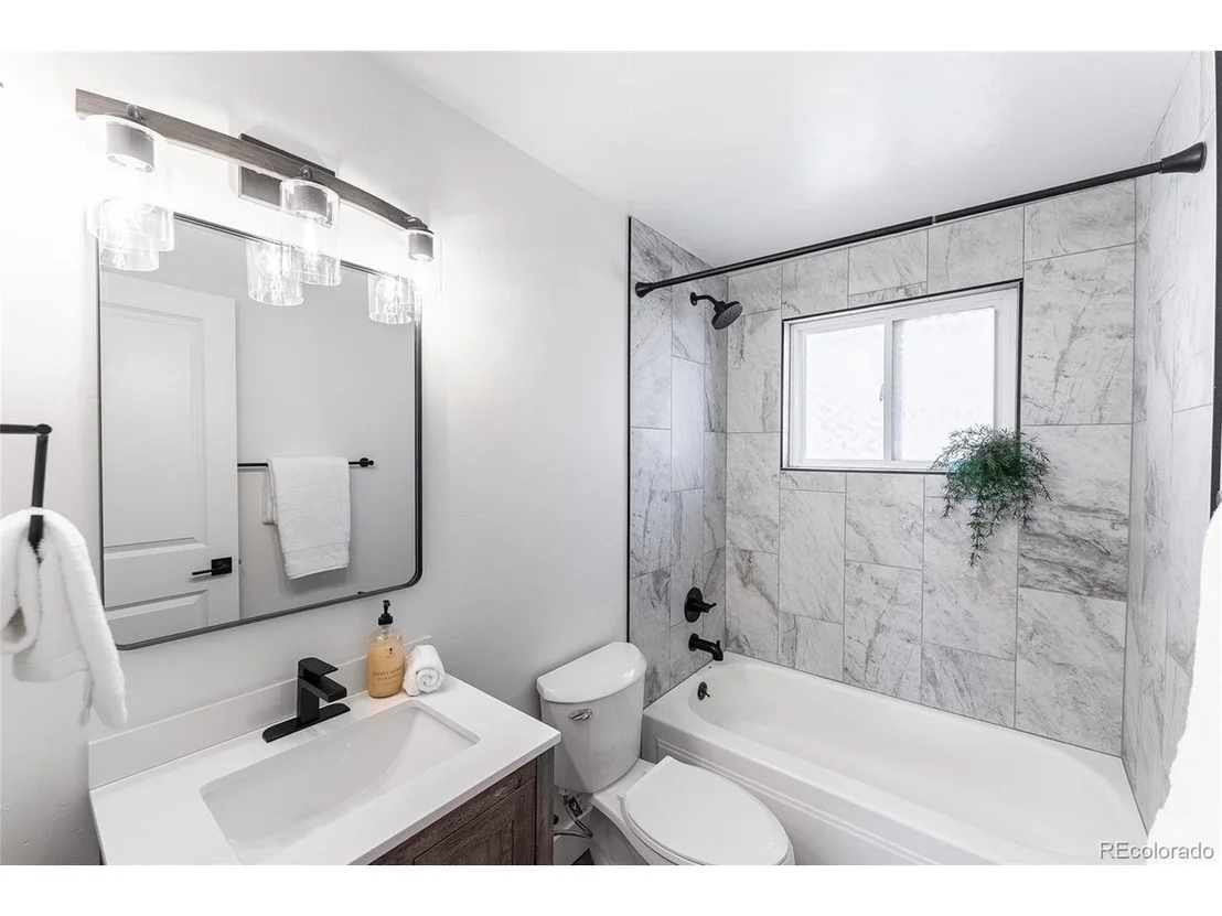 Photo of 8271 Bluebell Way
