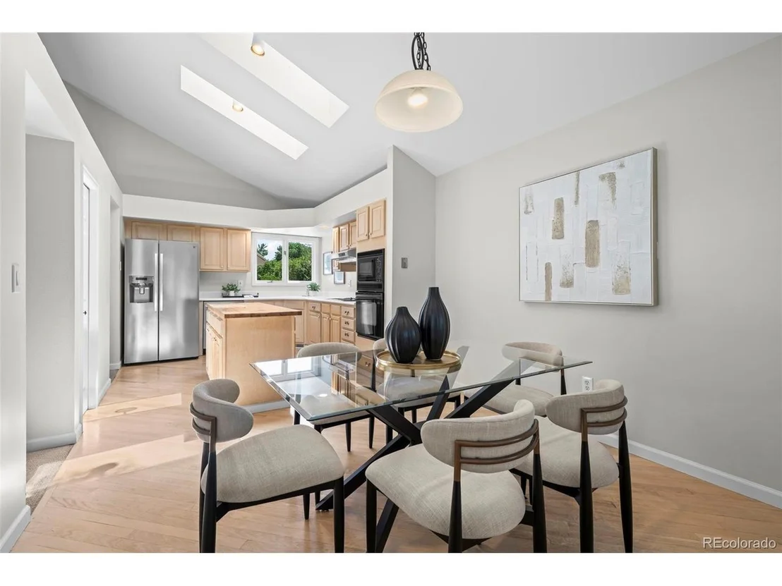 Photo of 7305 Windsor Dr