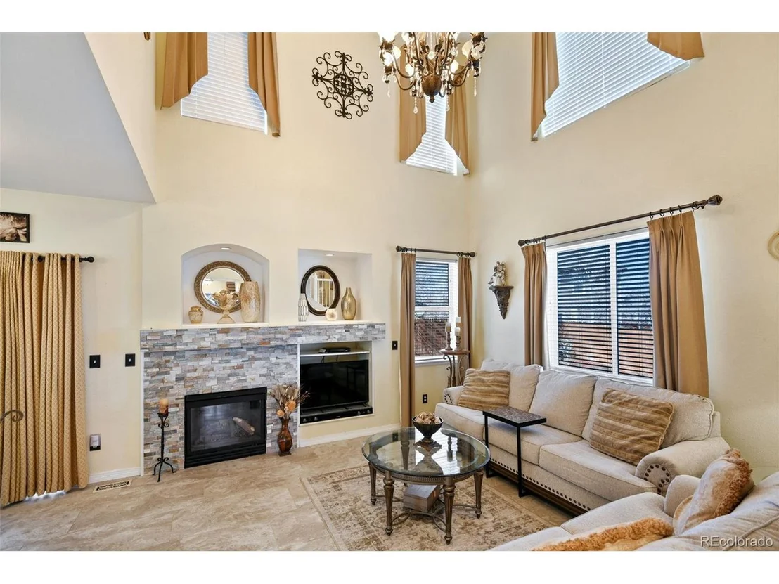 Photo of 10041 Dillon Cir