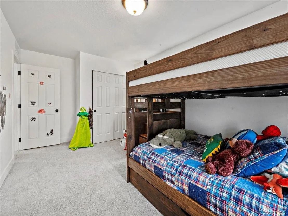 Photo of 1097 Acadia Cir
