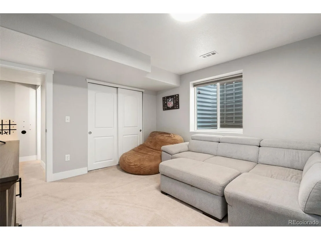 Photo of 1789 Long Shadow Dr
