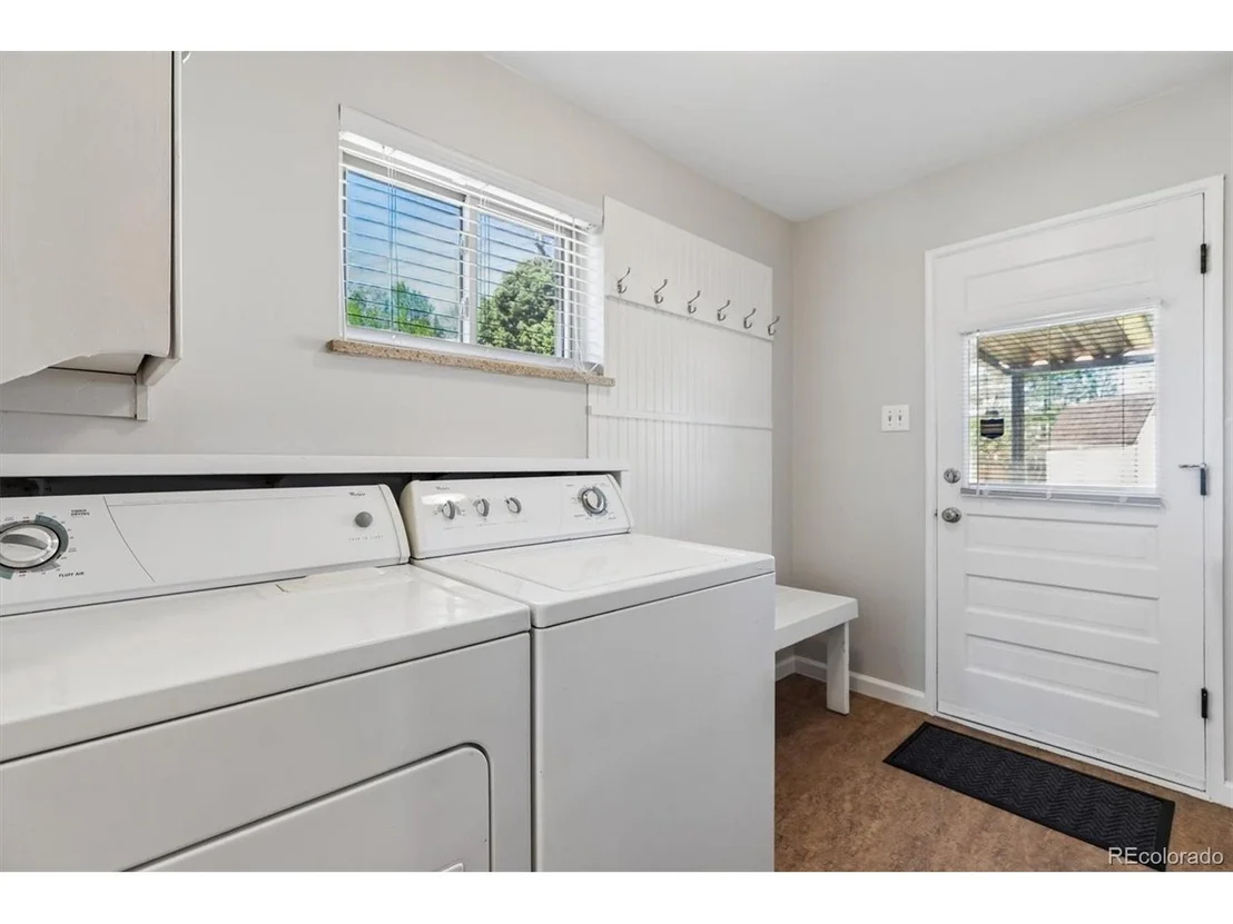 Photo of 5755 Dover St