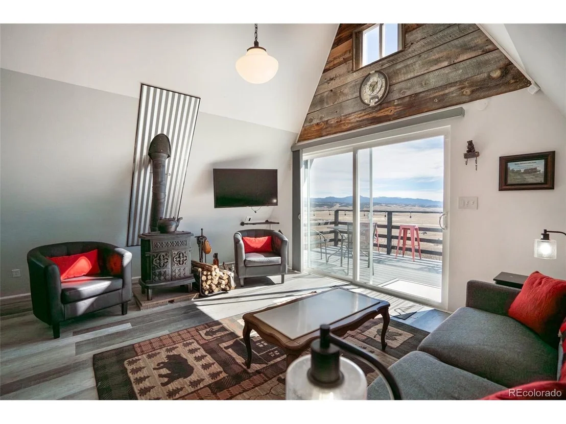 Photo of 331 Frenchman Rd