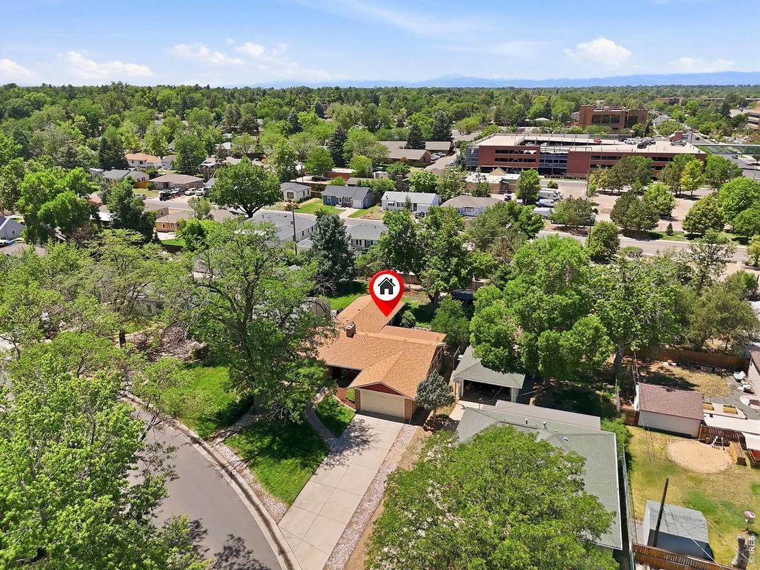 Photo of 1617 Fairacre Dr