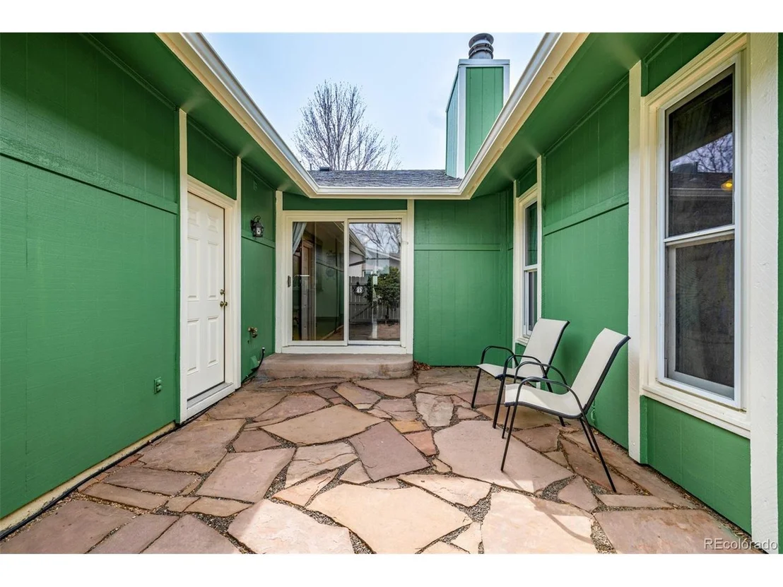 Photo of 22 Scott Dr N