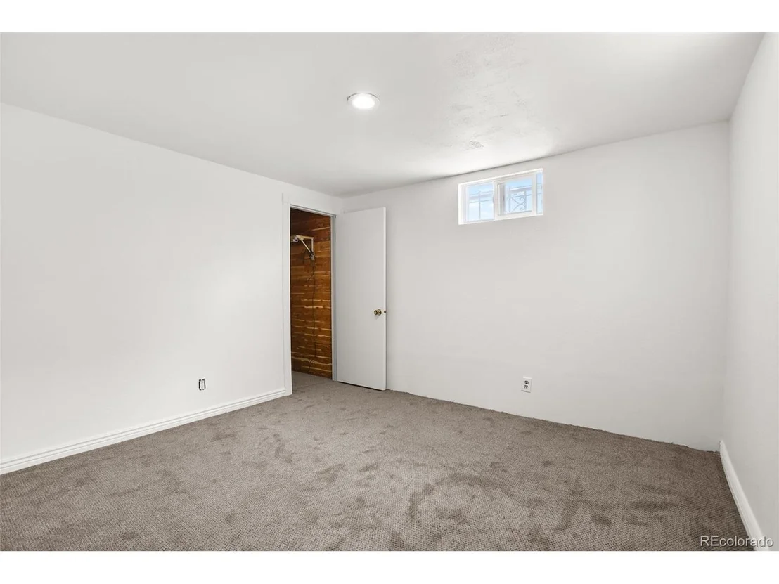 Photo of 3963 W 65th Pl