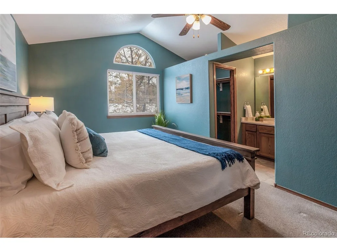Photo of 555 Cherrywood Dr