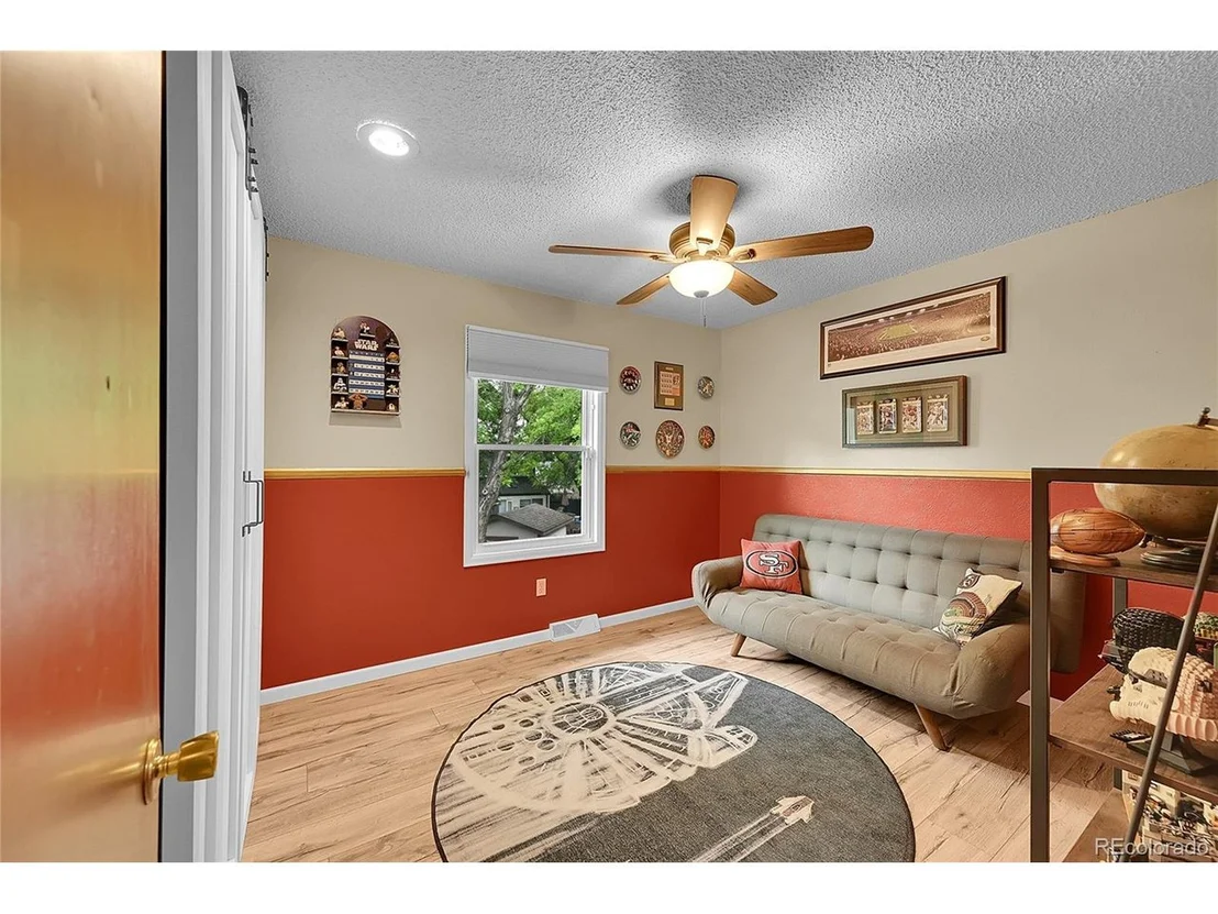 Photo of 12844 Columbine Cir