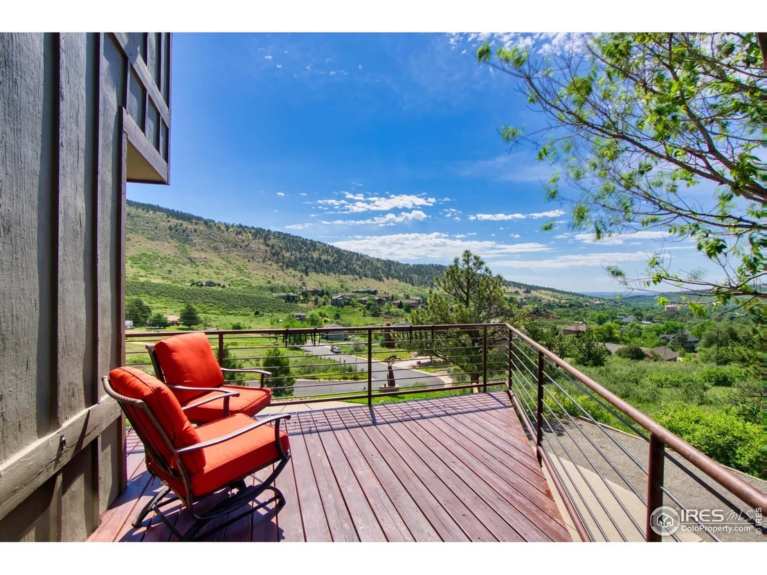 Photo of 385 Vasquez Ct
