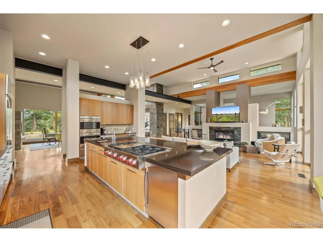 Photo of 2888 Highlands View Rd