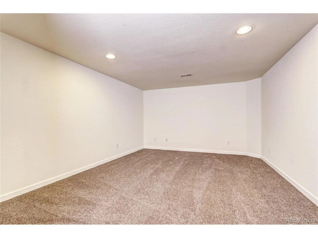 Photo of 10246 Joseph Dr