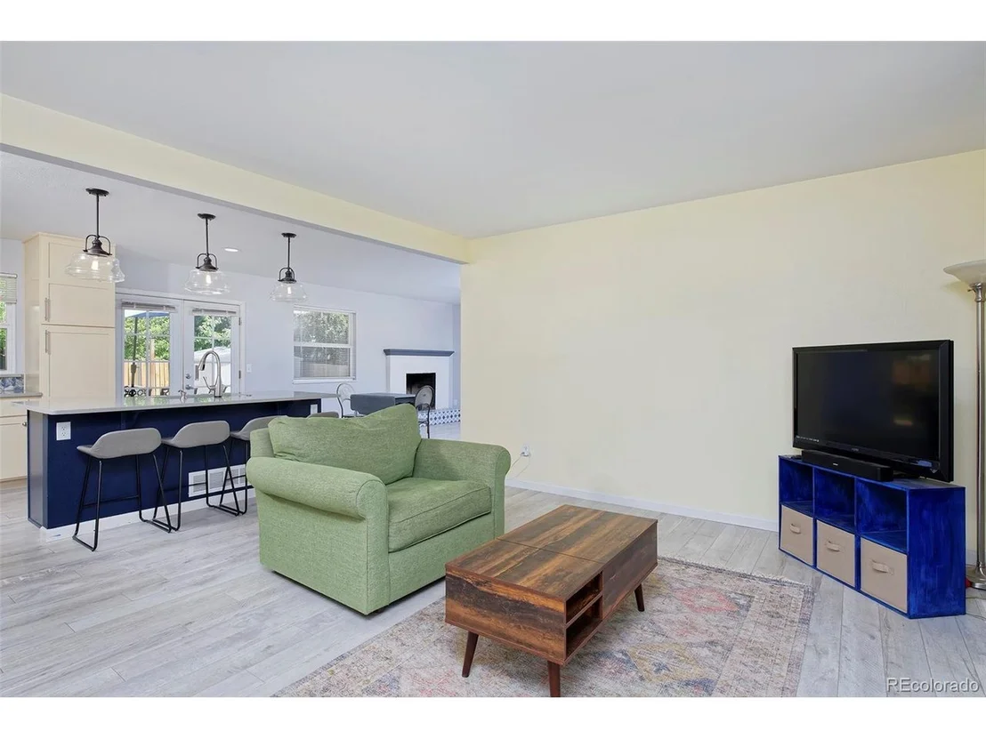 Photo of 4440 Warbler Dr