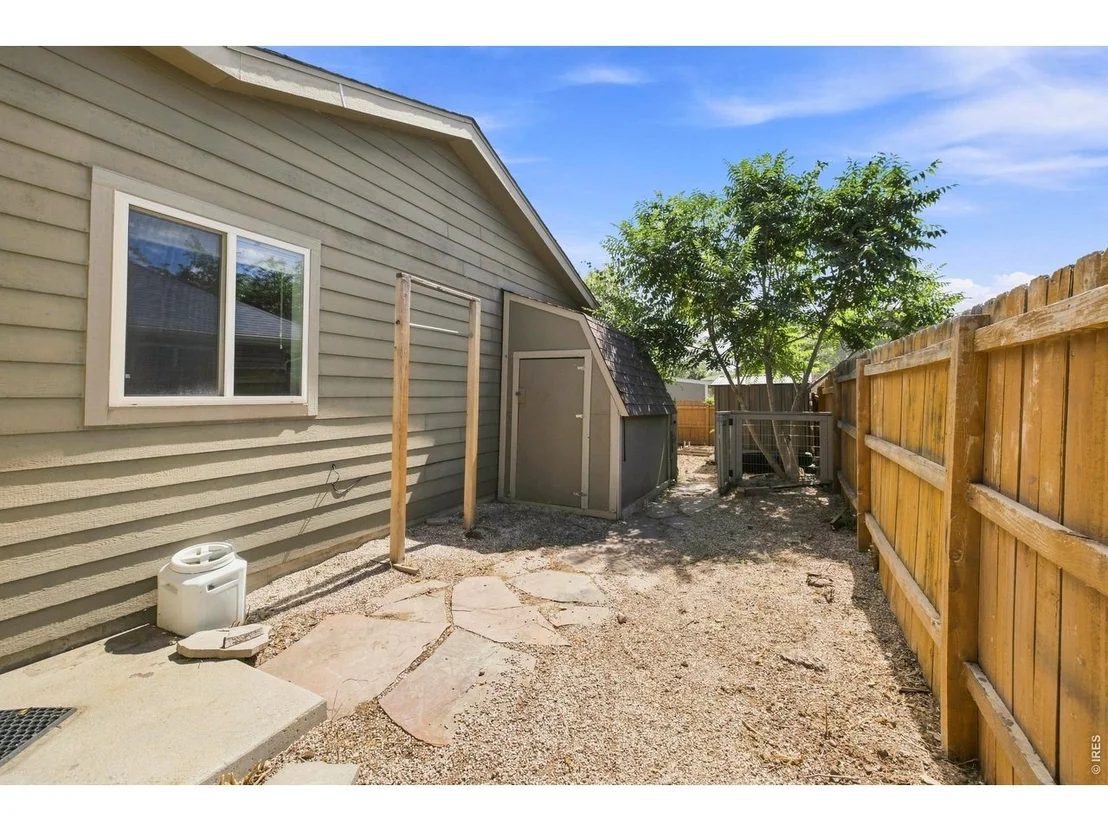 Photo of 75 Lodgepole Dr