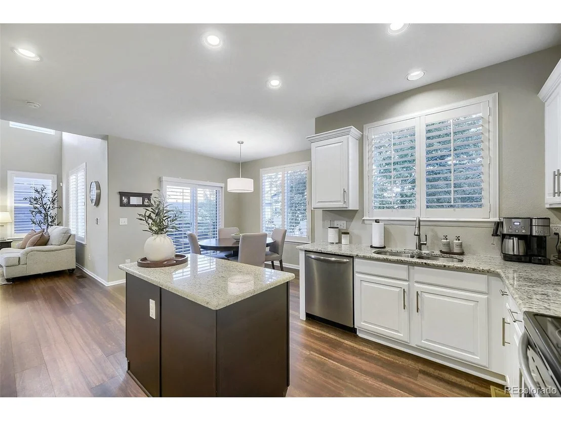 Photo of 5462 Fullerton Cir