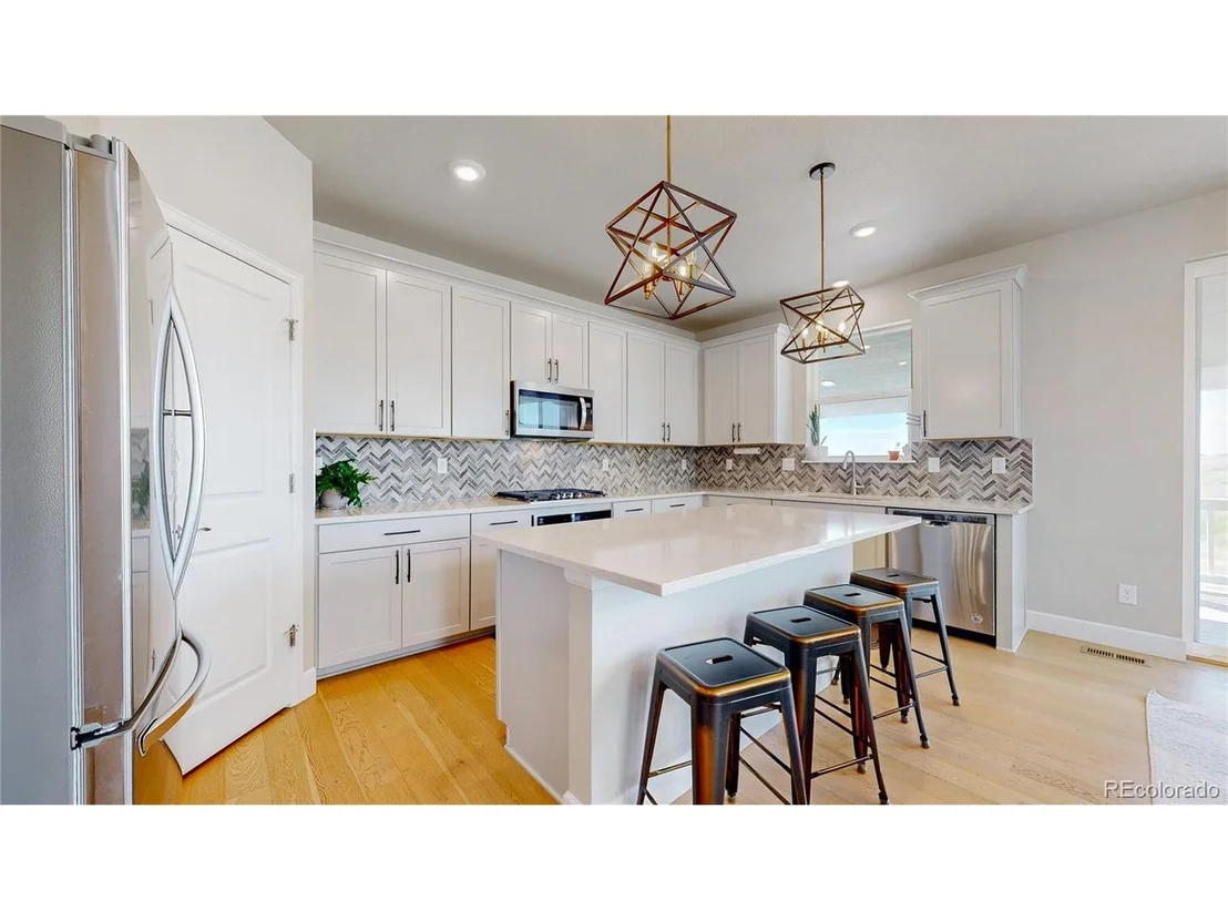 Photo of 416 Hyde Park Cir