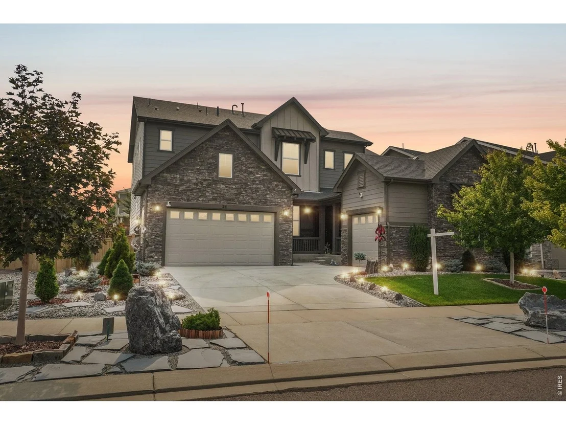 Photo of 24 Western Sky Cir