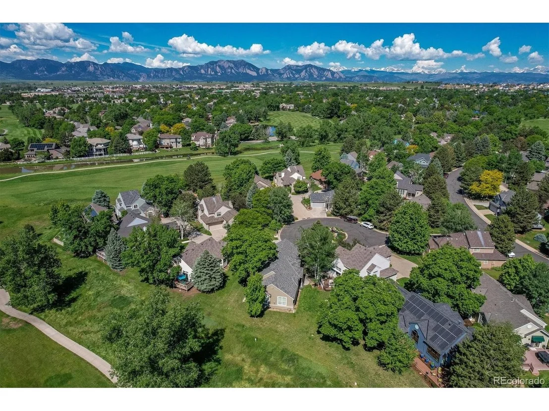 Photo of 308 Diamond Cir