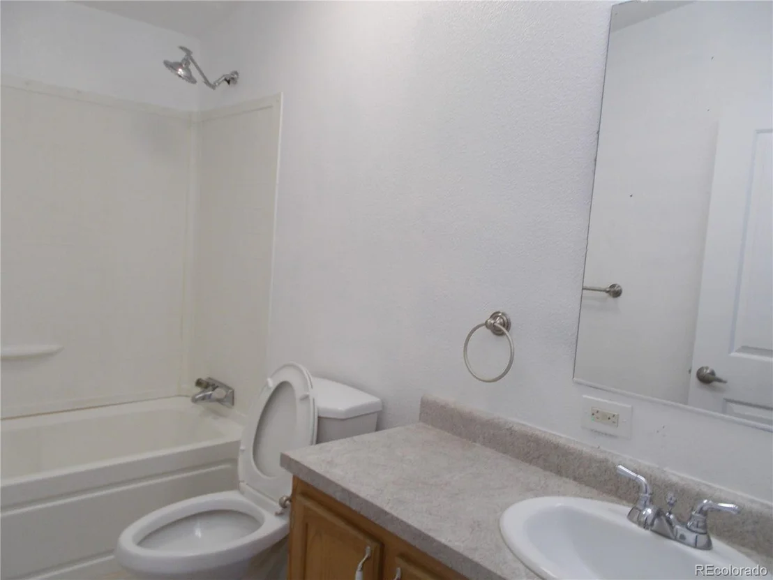 Photo of 1275 W Custer Pl