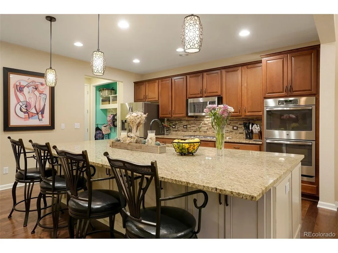 Photo of 7110 Oasis Dr