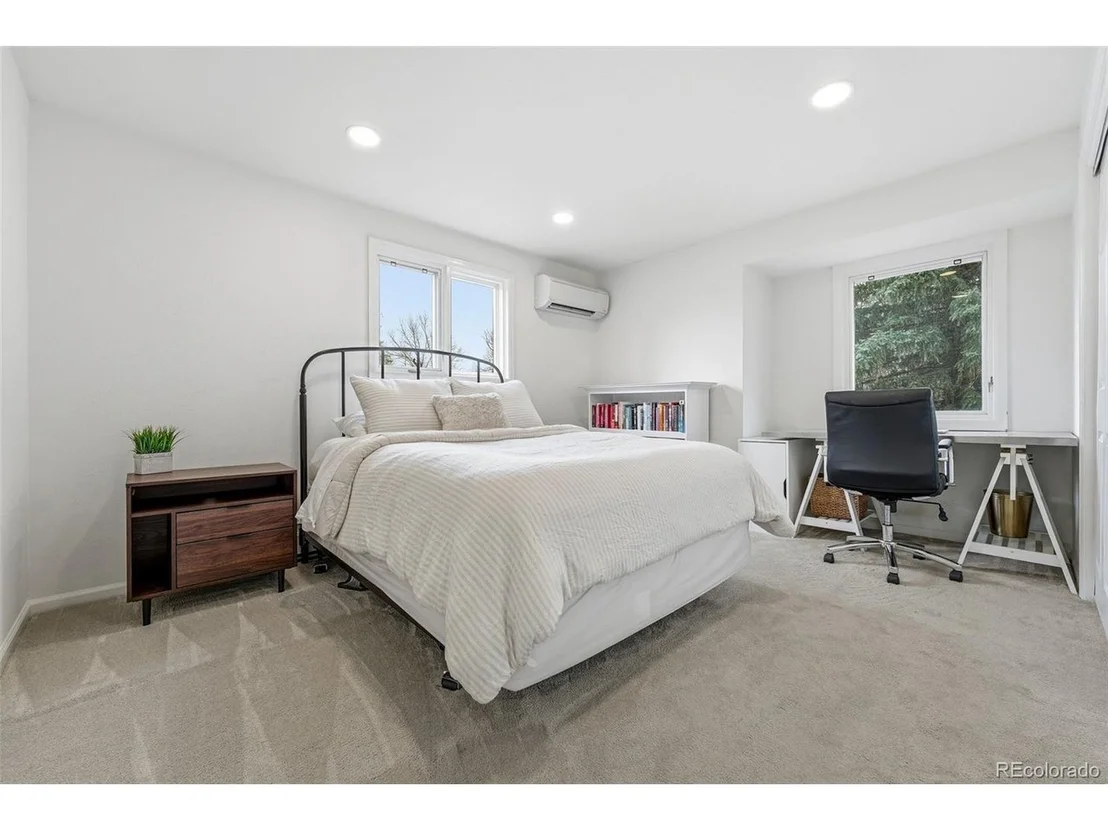 Photo of 4422 Pali Way