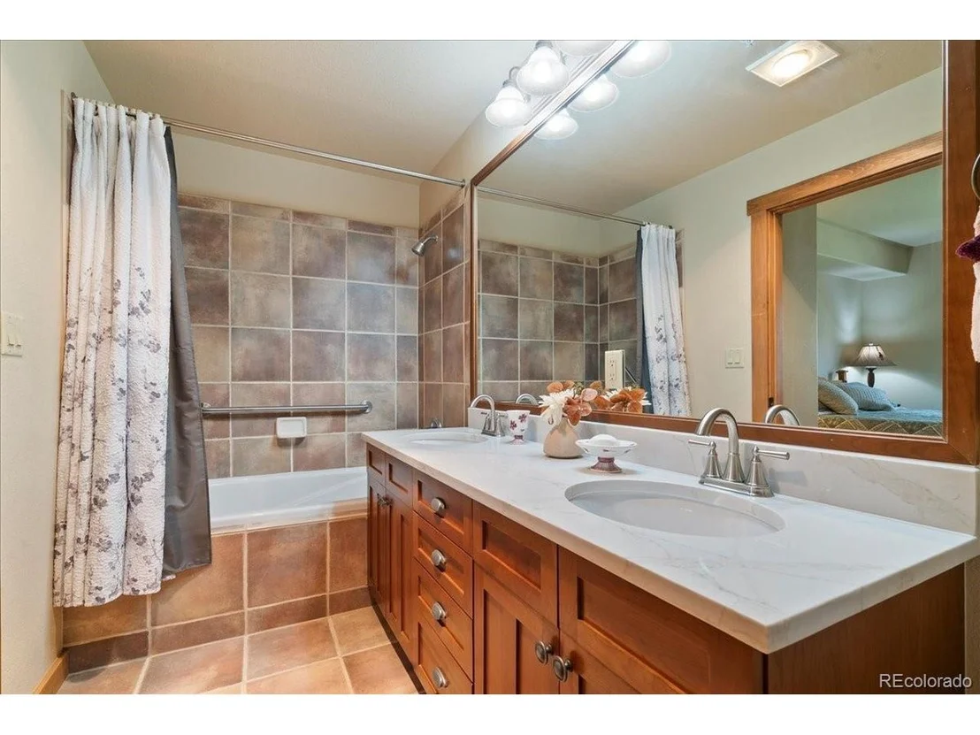 Photo of Unit 2329 at 201 Hawk Cir