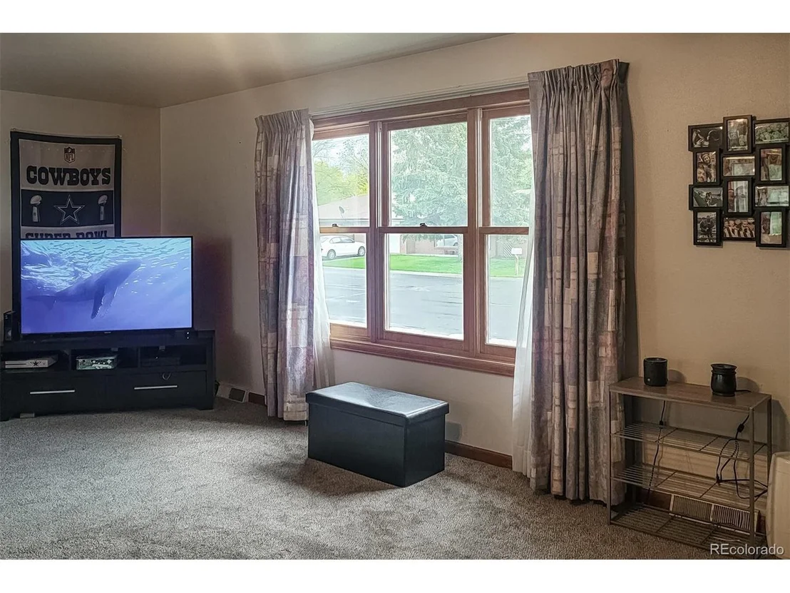 Photo of 40 Mcdonald Ave