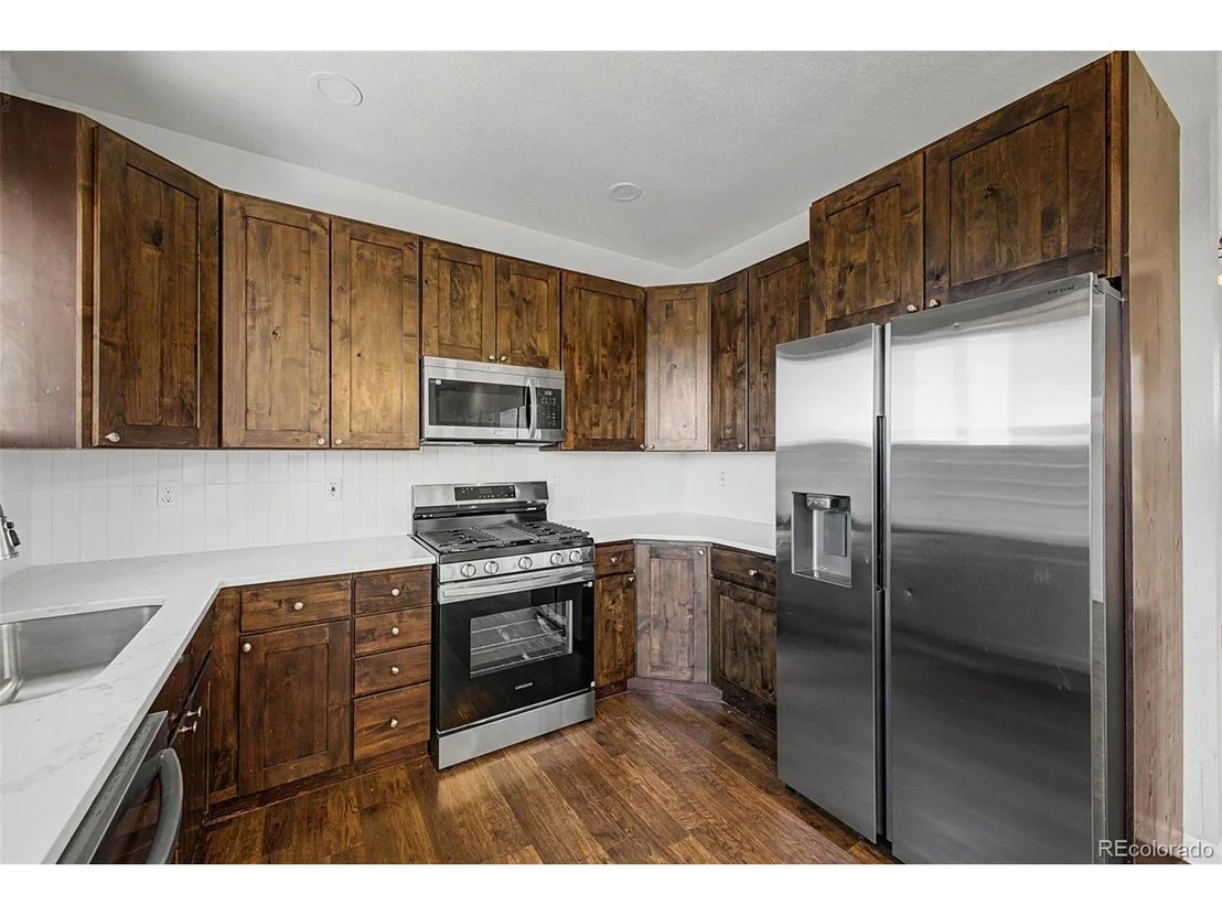 Photo of 1283 4th Ave