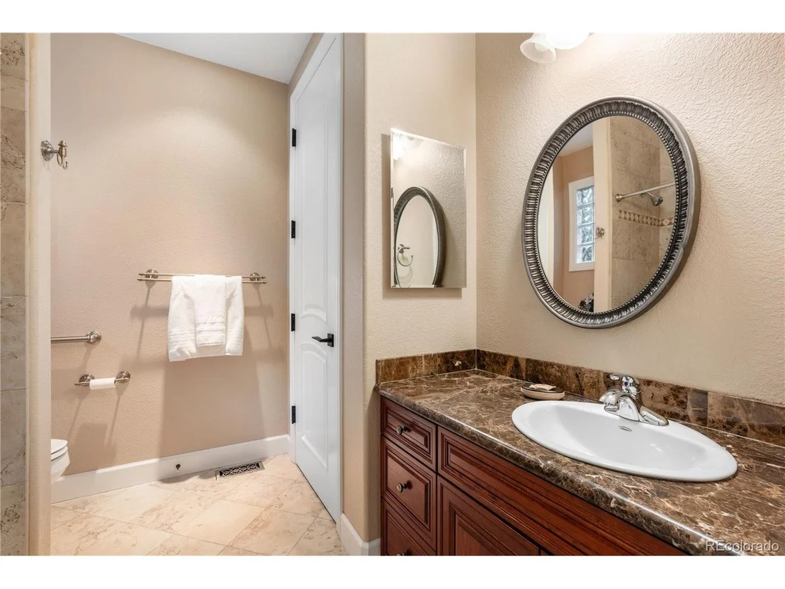 Photo of 7723 Devinney Ct